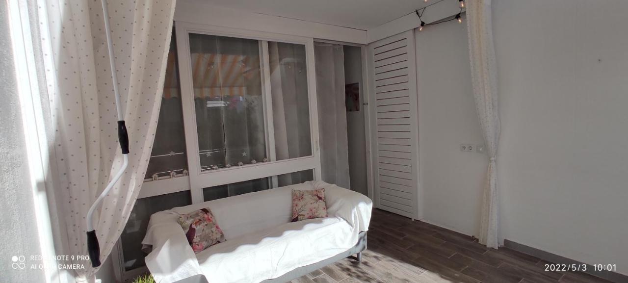 קוסטה דל סילנסיו Ideal Holiday Apartment In The South Of Tenerife מראה חיצוני תמונה